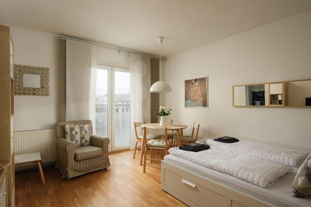 Modern Vienna Apartment In Prime Location Exterior foto